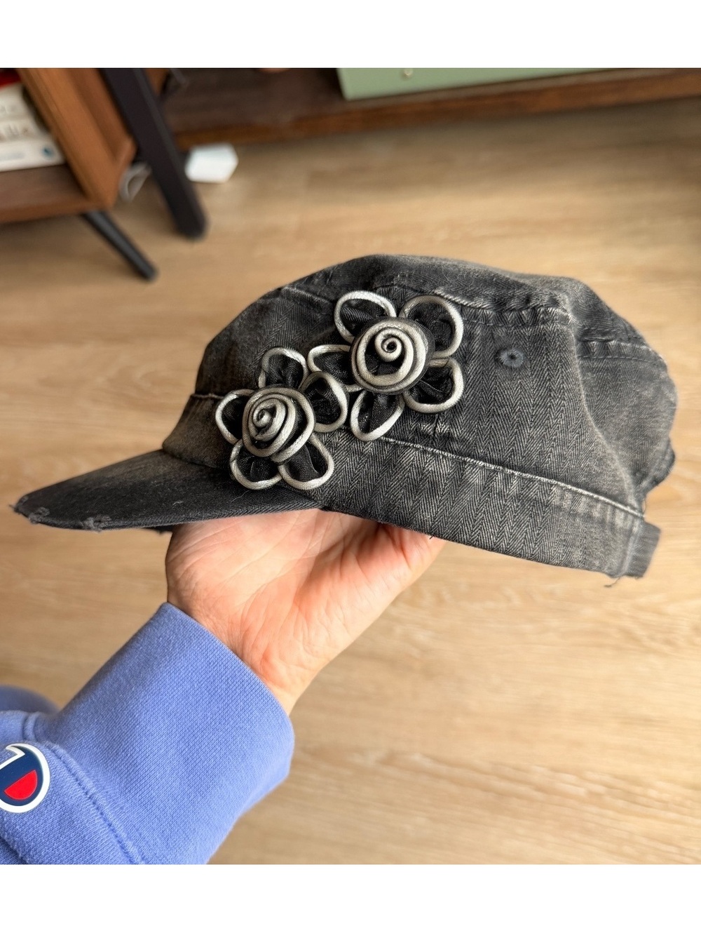 Y2K Black Cadet Cap with Decorative Floral Accents 100% Cotton - Picture 2 of 5